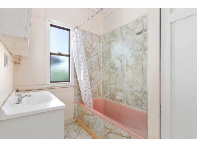 126 Kent Street, Rockhampton City QLD 4700